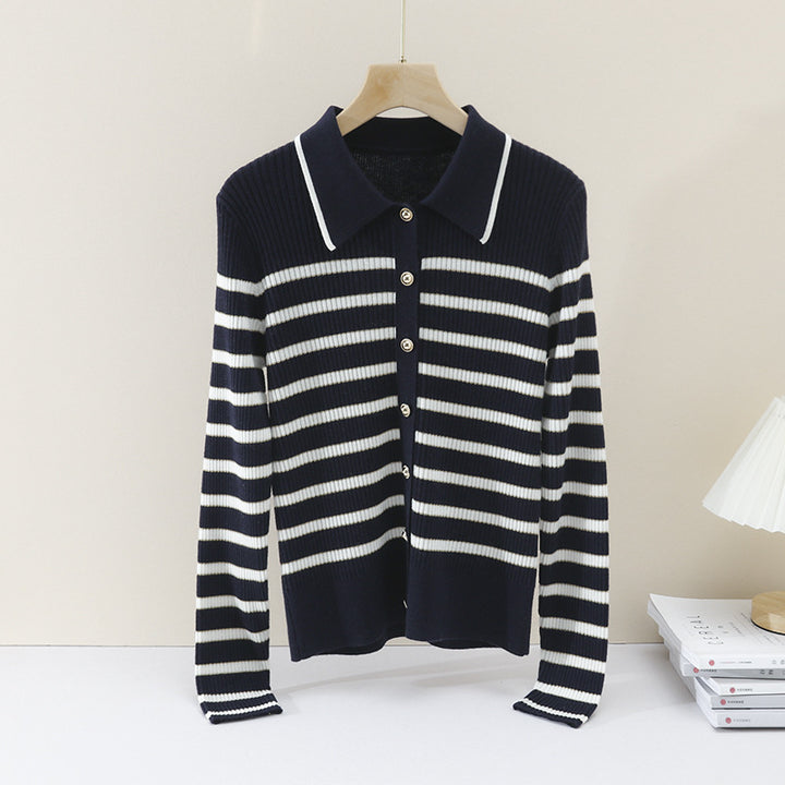 Damen Marin-inspiriertes Rippenstrick-Cardigan mit Polokragen und Zierknopfleiste Drune