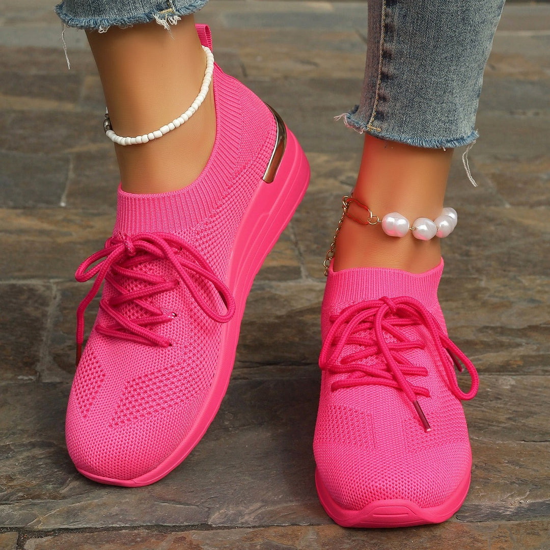 Damen Strick-Sneaker mit Keilsohle, sockenähnlichem Schaft und Metallic-Fersenakzent Drune