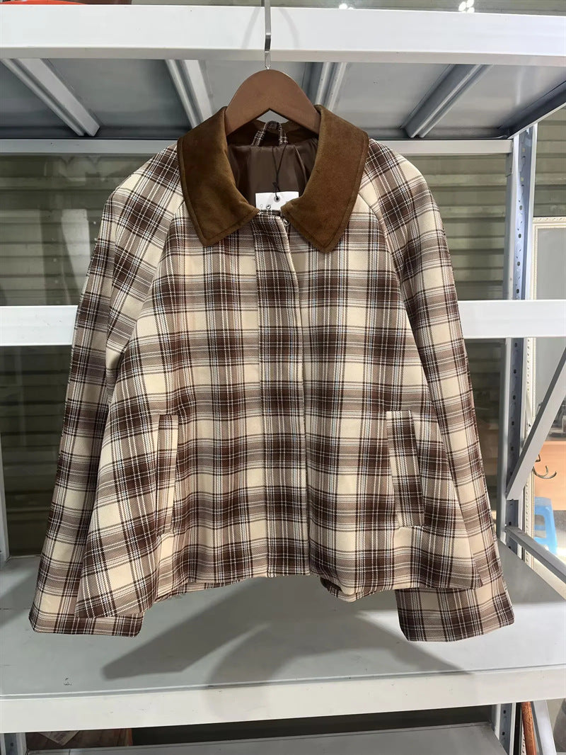 Damen nan karierte Übergangsjacke mit kontrastierendem Samtkragen, verdeckter Frontleiste und Eingrifftaschen Drune