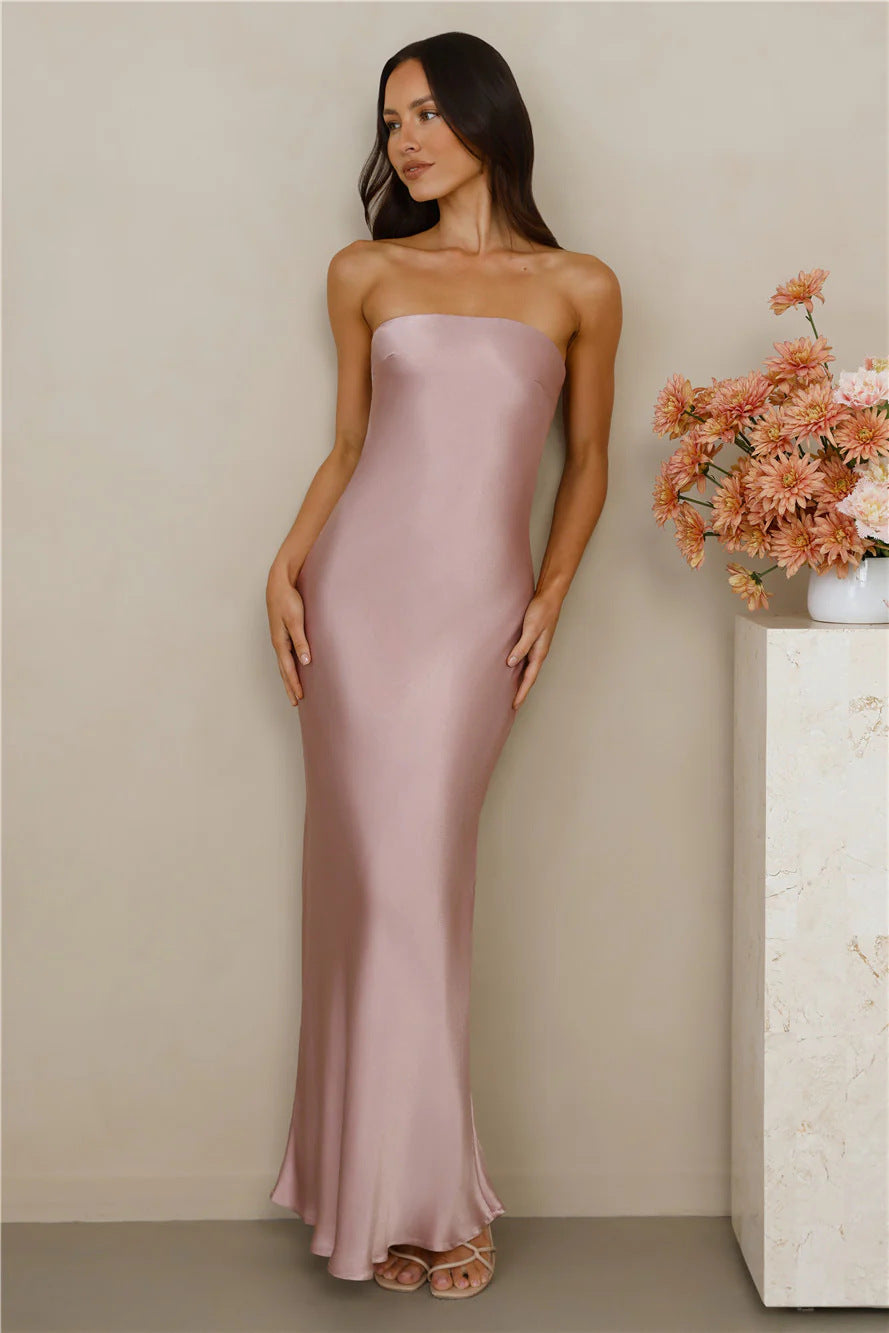 Damen Elegantes schulterfreies Maxikleid aus satinähnlichem Material Drune