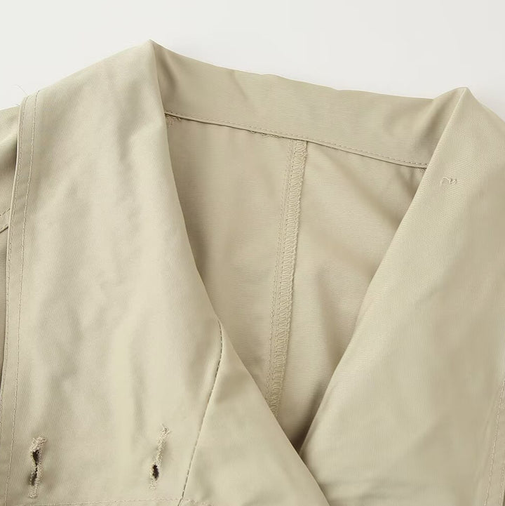 Damen Kurz-Trenchjacke im Boxy-Schnitt mit Doppelreihe und Taillengürtel Drune