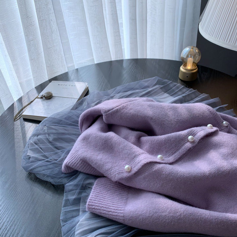 Damen Strickjacke mit edlen Perlenknöpfen und modernem Design Drune