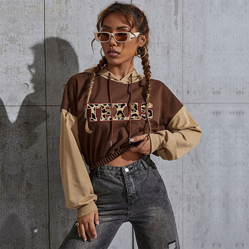 Damen Kurzgeschnittener Kapuzenpullover mit Teddy‑Print, Colorblock‑Ärmeln und elastischem Saum Drune