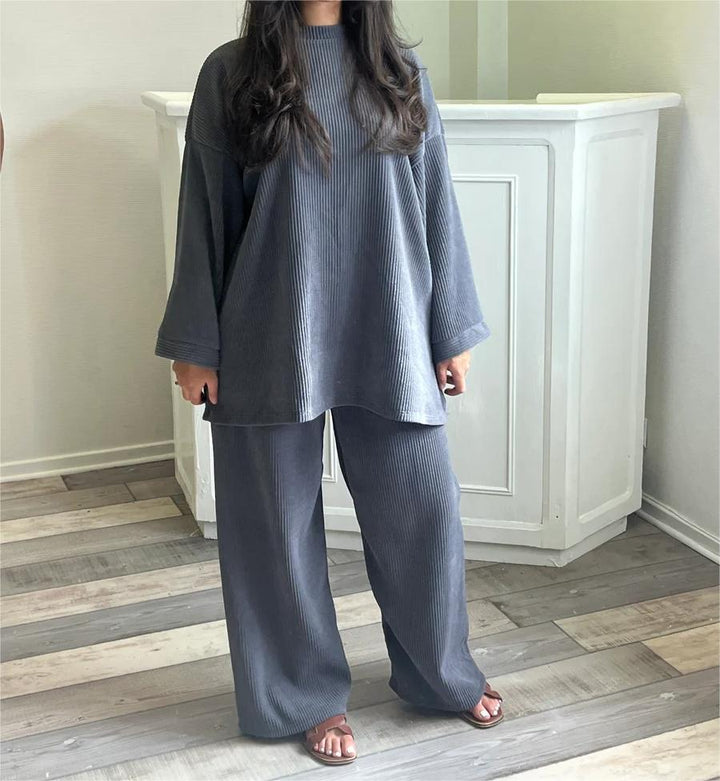 Damen Bequemes und stylisches Lounge-Set aus Rippstrick Drune