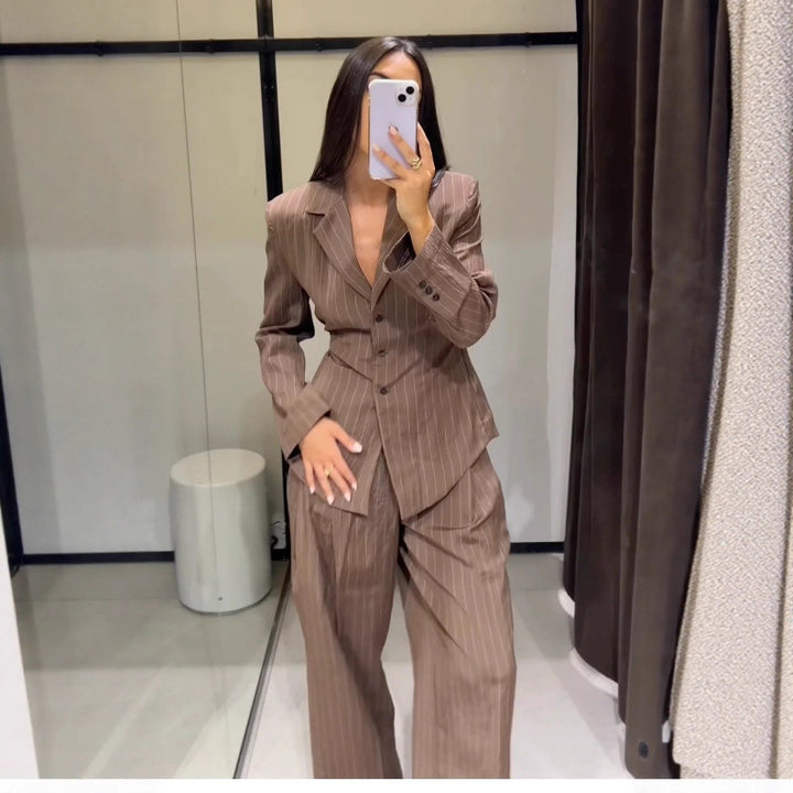 Damen 700+ weite High‑Waist Palazzo‑Hose mit Nadelstreifen und Bügelfalte Drune