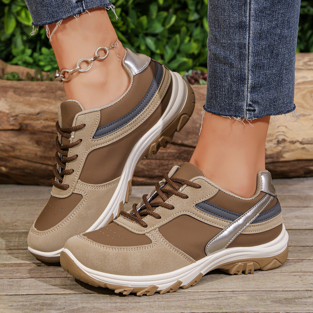 Damen Plateau-Sneaker mit robuster Profilsohle und gepolstertem Komfortfußbett Drune