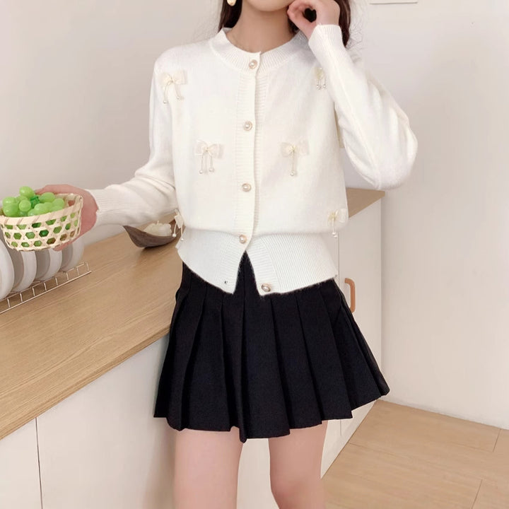 Damen Strickjacke mit Spitzenverzierungen und Knopfdetails Drune