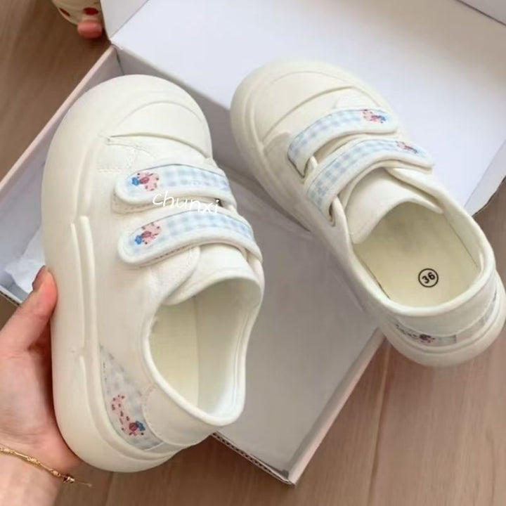 Damen Sneaker mit praktischem Klettverschluss und floralem Design Drune