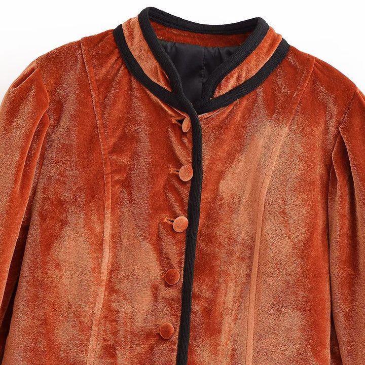Damen Samtjacke mit Stehkragen, kontrastreicher Paspelierung und Knopfverschluss Drune