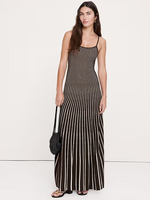 Damen nan elegantes Maxikleid im Unterkleid-Stil mit Spaghettiträgern, tailliertem Schnitt und weitem Saum Drune