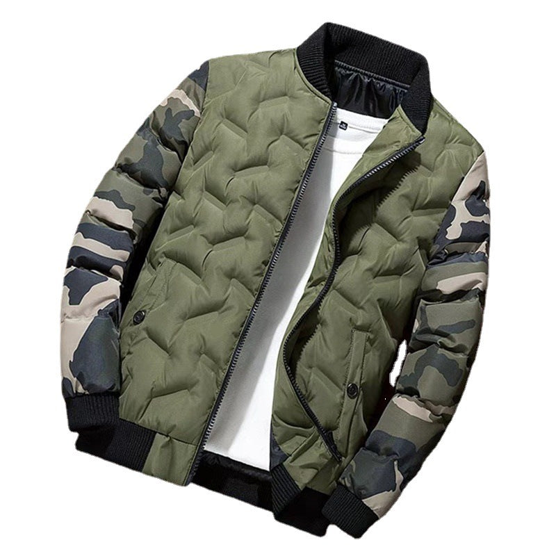 Herren Gepolsterte Bomberjacke im Camouflage‑Mix mit wattierter Steppfront und Rippbündchen Drune
