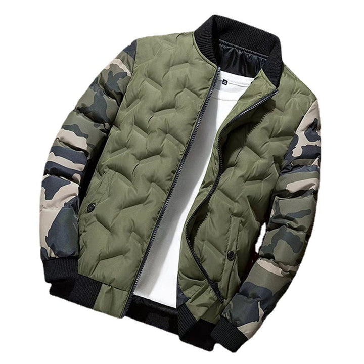 Herren Gepolsterte Bomberjacke im Camouflage‑Mix mit wattierter Steppfront und Rippbündchen Drune