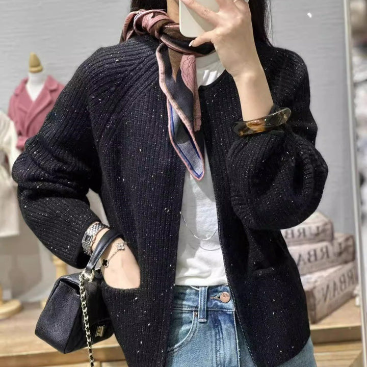 Damen Kurzgeschnittene kastige Strickjacke mit geripptem Feinstrick Ballonärmeln und aufgesetzten Eingrifftaschen Drune