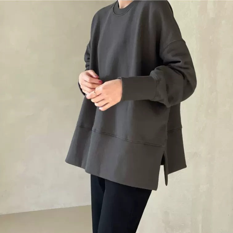 Damen Boxy-Sweatshirt mit verlängerter Saumblende, seitlichen Schlitzen und Raglanärmeln Drune