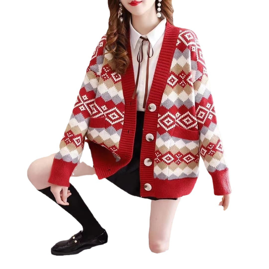 Damen Strickjacke mit stilvollem Rautenmuster und großen Knöpfen Drune