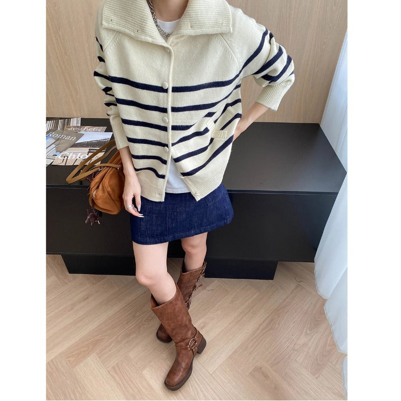 Damen lässige Strickjacke mit Streifenmuster und Kragen Drune