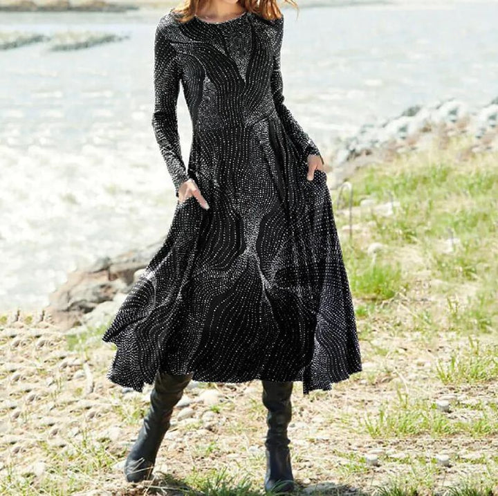 Damen nan Boho-Maxikleid mit taillierter Empire-Passe, langen Ärmeln und Seitentaschen Drune