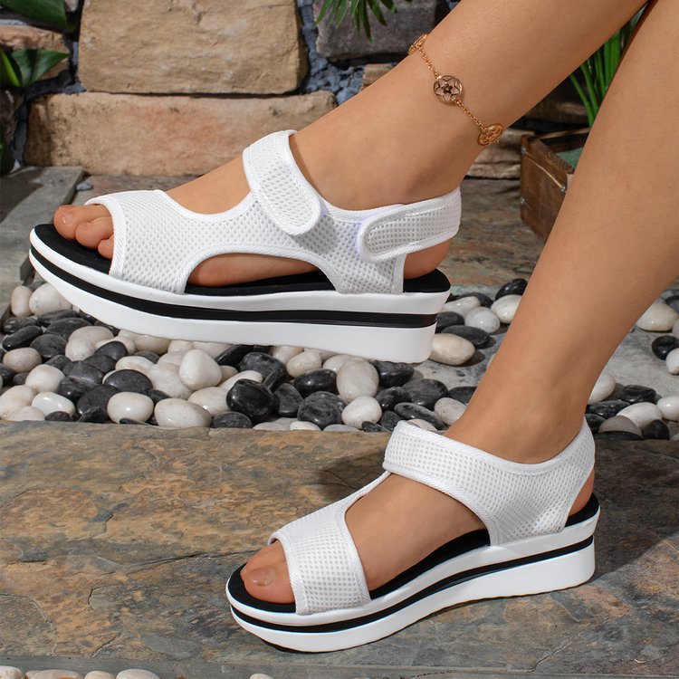 Damen Keil-Sandalen mit atmungsaktivem Mesh und verstellbaren Klettverschlüssen Drune