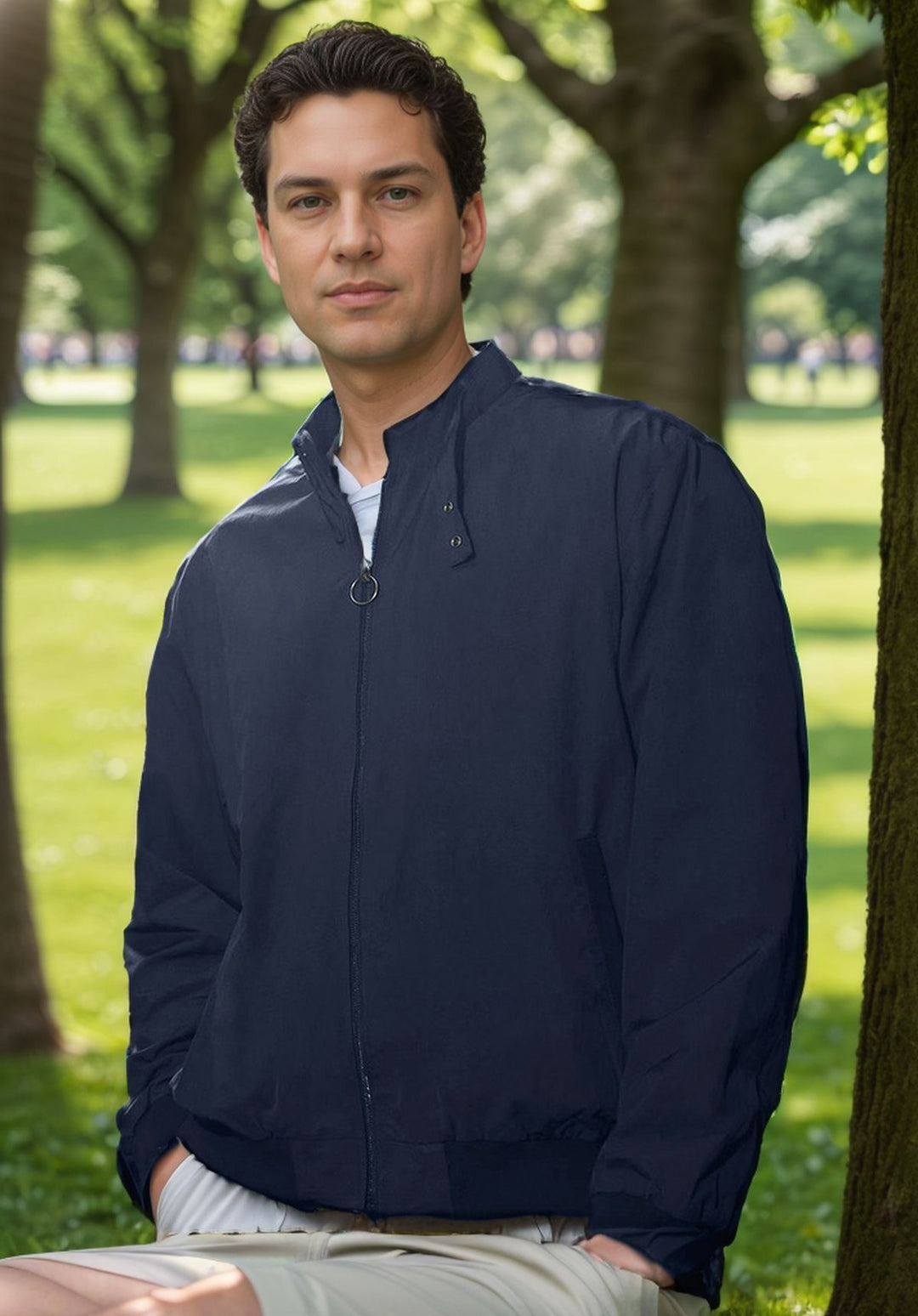 Herren leichte Übergangsjacke mit hochgeschlossenem Kragen und seitlichen Taschen Drune