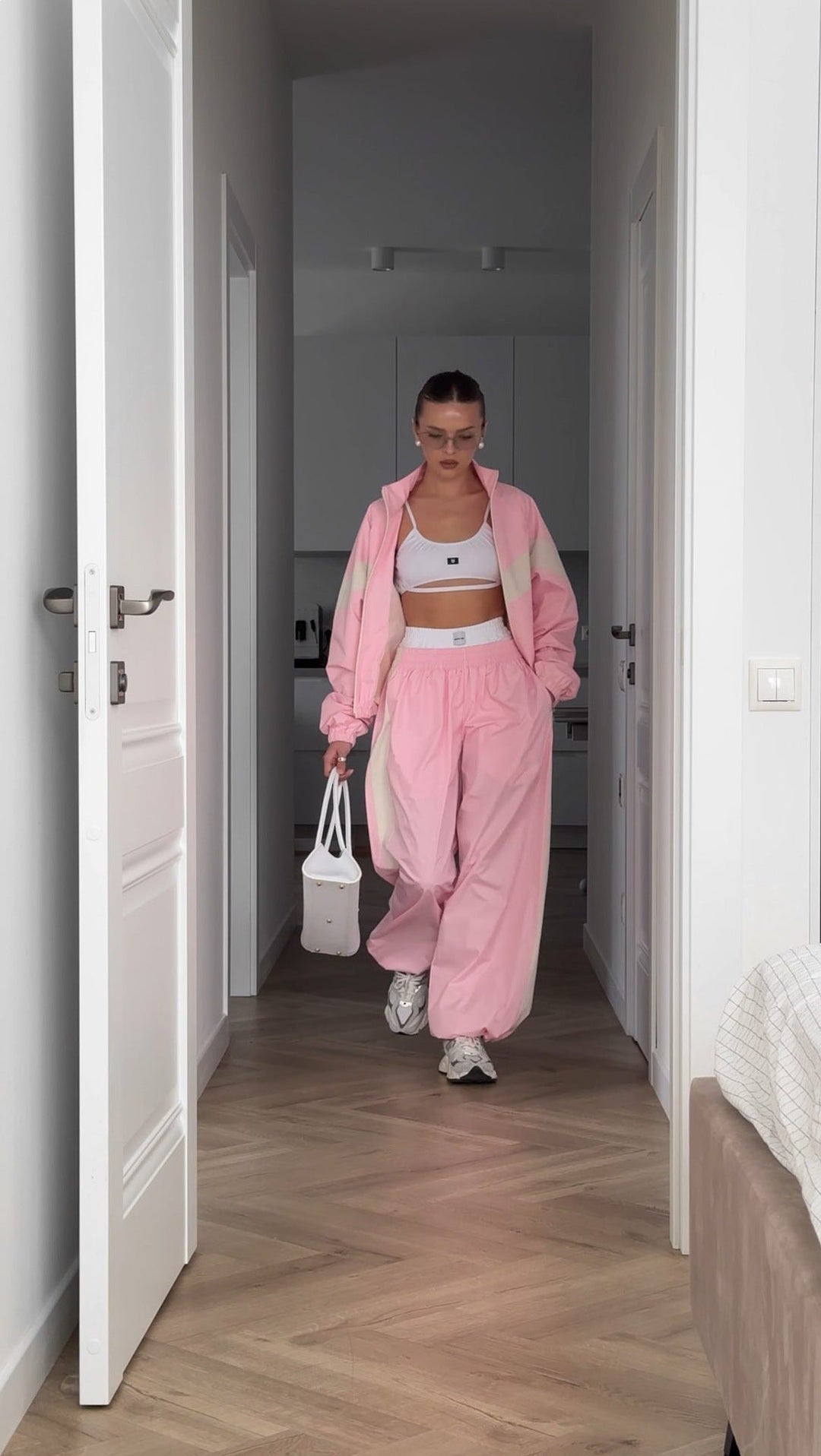 Damen Sportlicher Trainingsanzug im modernen Look Drune