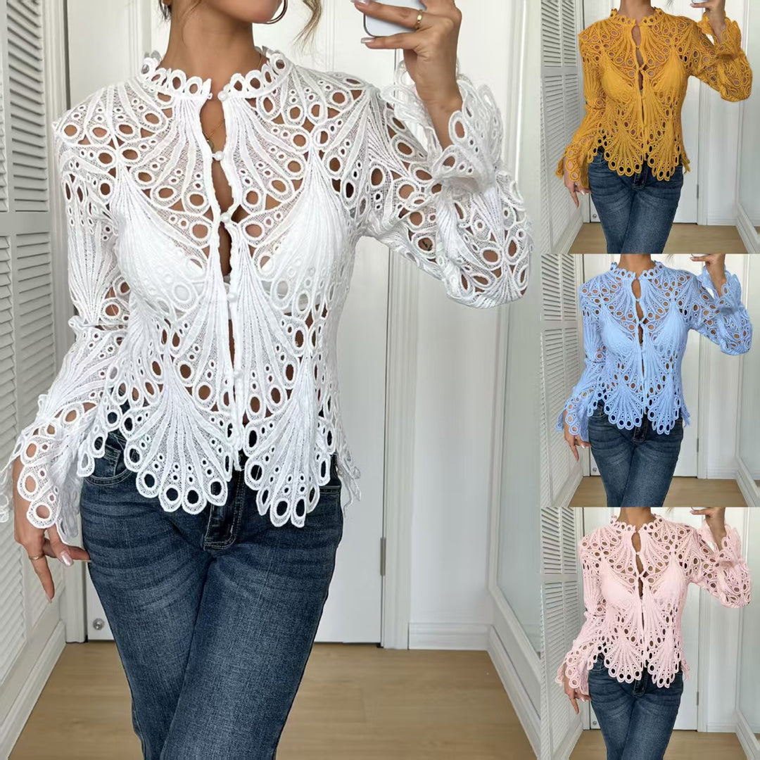 Damen nan filigrane Häkelspitzen-Bluse mit Stehkragen, Zierknopfleiste und gewelltem Saum Drune