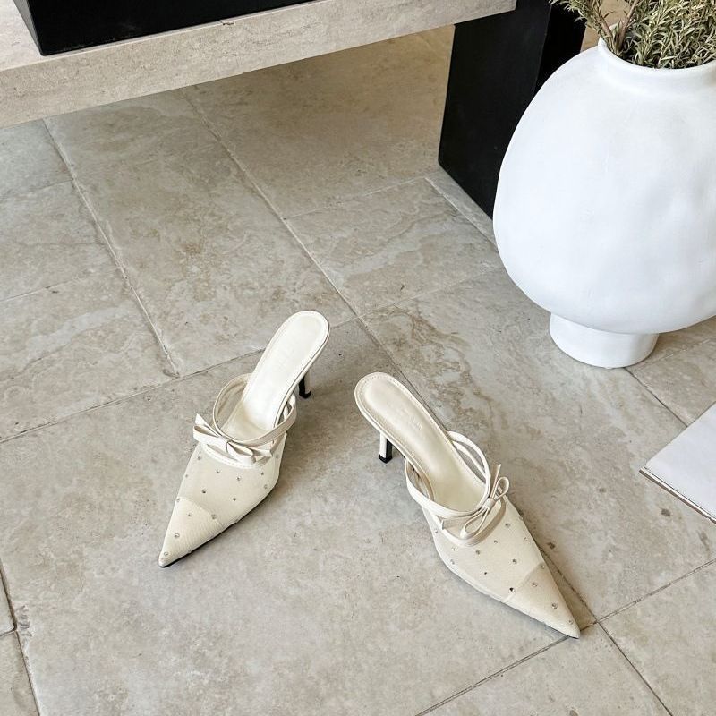 Damen Elegante spitz zulaufende Mesh-Mules mit niedrigem Kitten-Absatz und Schleifenriemen Drune