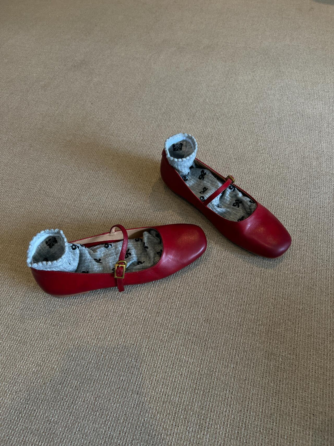 Damen elegante Mary Janes mit komfortabler Sohle und verstellbarem Riemen Drune