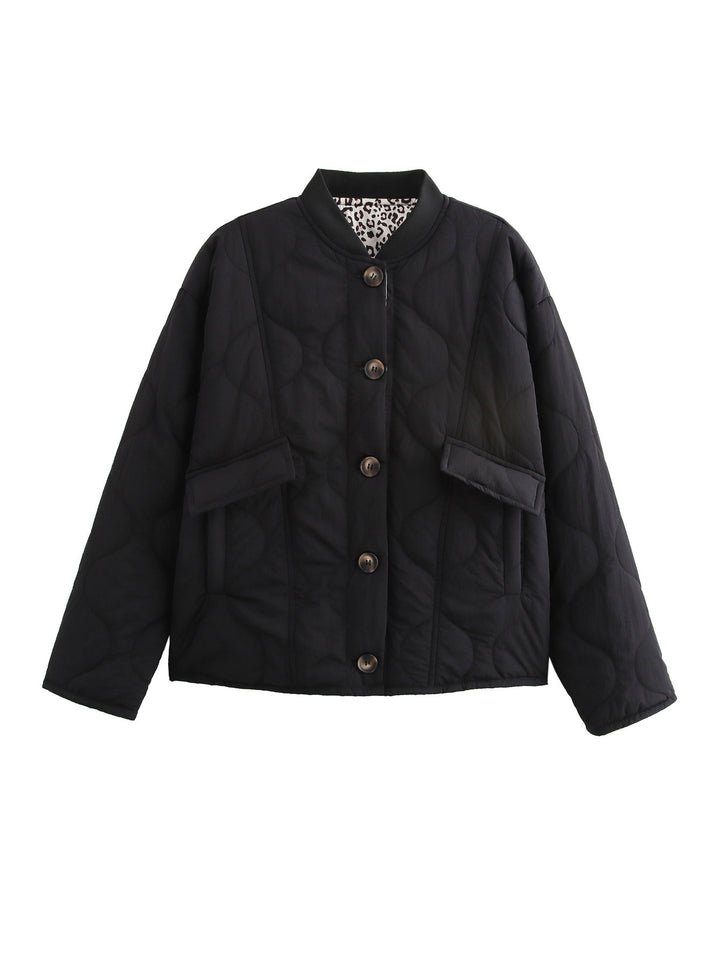 Damen Wattierte Kurzjacke im Boxy‑Schnitt mit Stehkragen und Pattentaschen Drune