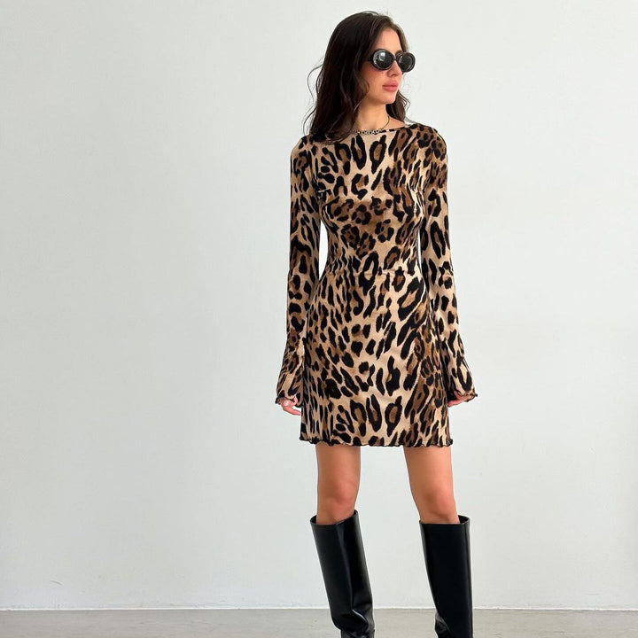 Damen Kleid mit offenem Rücken und attraktivem Leopardenmuster Drune