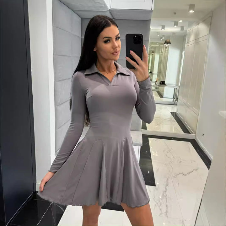 Damen Sportliches Kleid mit Polokragen und schwingendem Rock Drune