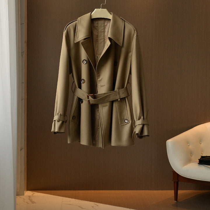 Damen Kurztrench mit Boxy‑Silhouette, doppelreihig und taillierbarem Gürtel Drune