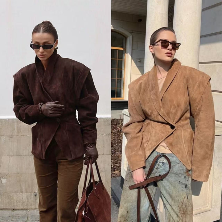 Damen moderne Blazerjacke mit strukturiertem Stoff und aufgesetzten Taschen Drune