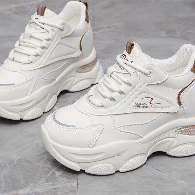 Damen Sportive Chunky Sneakers mit atmungsaktivem Obermaterial und rutschfester Sohle Drune