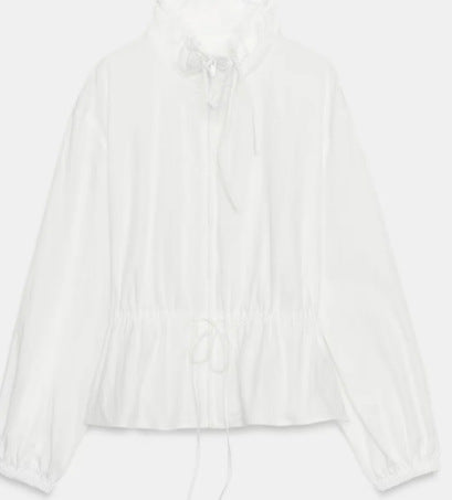 Damen Romantische Baumwoll‑Rüschenbluse mit Highneck, Kordelzugtaillierung und Volant‑Saum Drune