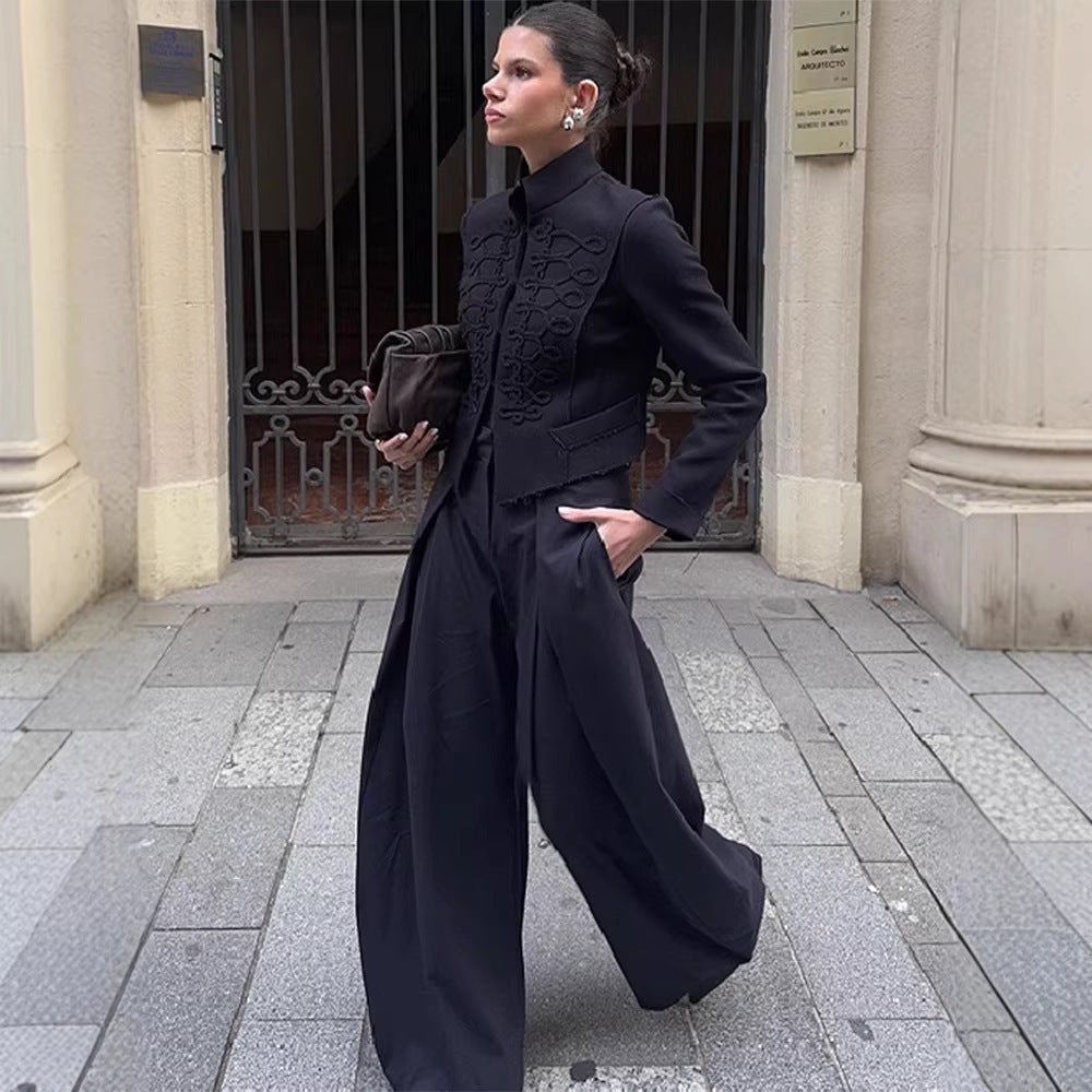 Damen Militärisch inspirierte Kurzjacke mit Kordel- und Hakenverzierung Drune