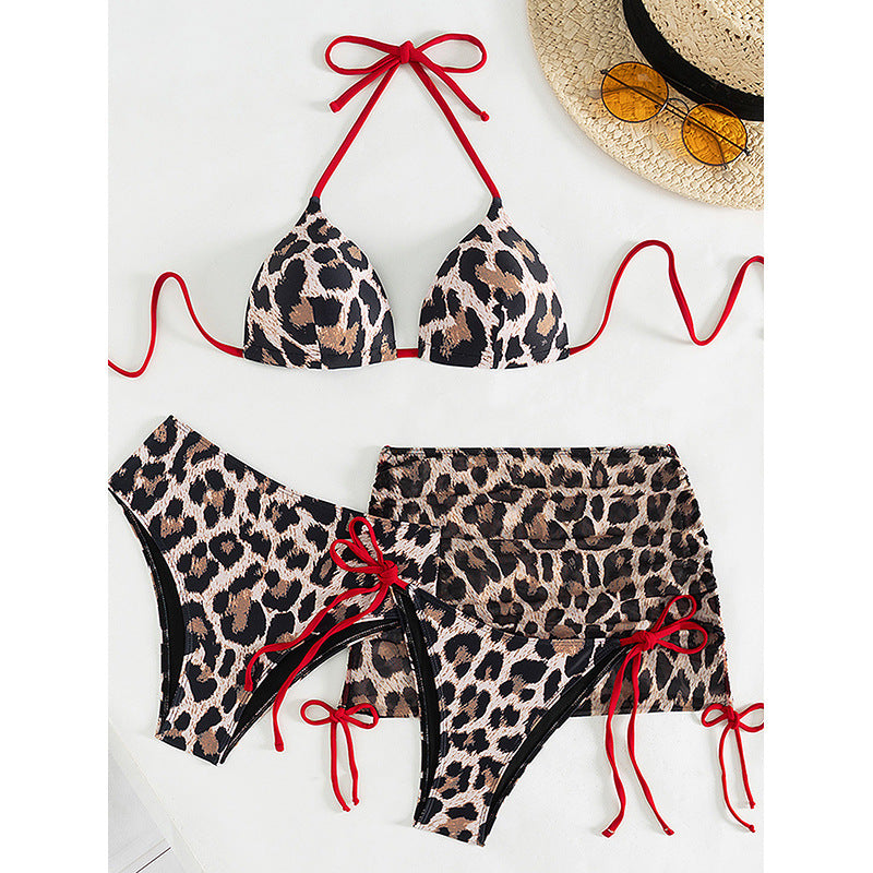 Damen Triangel-Bikini mit lässigem Wickelrock Drune