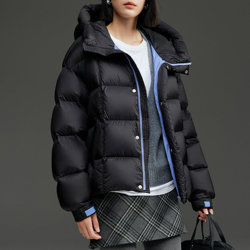 Damen Kurze Boxy‑Steppjacke mit Oversize‑Ärmeln, hohem Thermokragen und Kapuze Drune