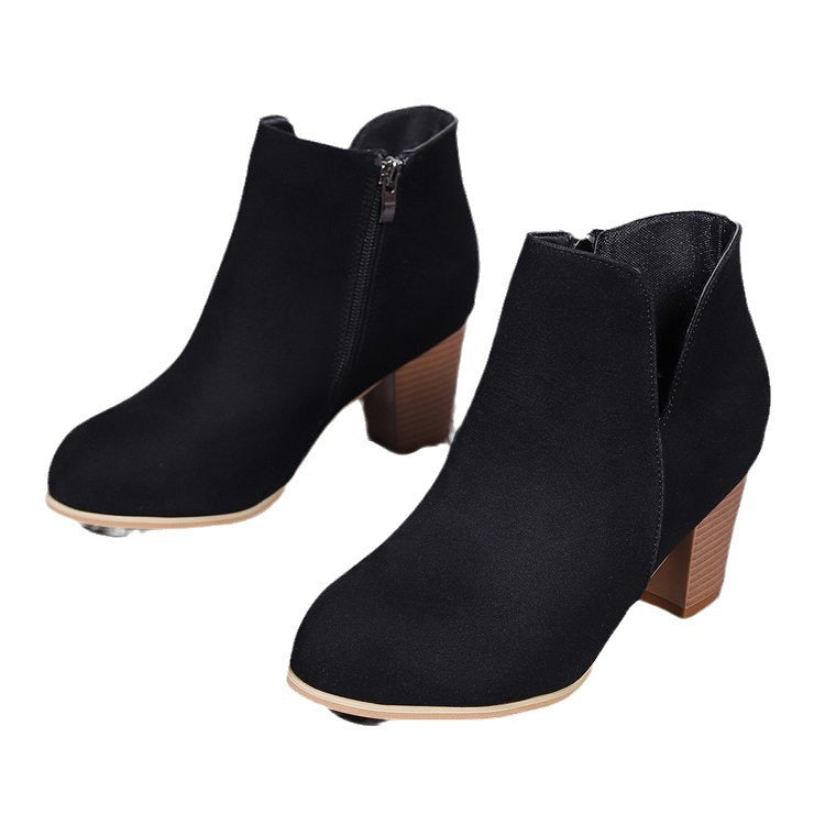 Damen Kurzstiefeletten mit V‑Ausschnitt, seitlichem Reißverschluss und robustem Blockabsatz Drune