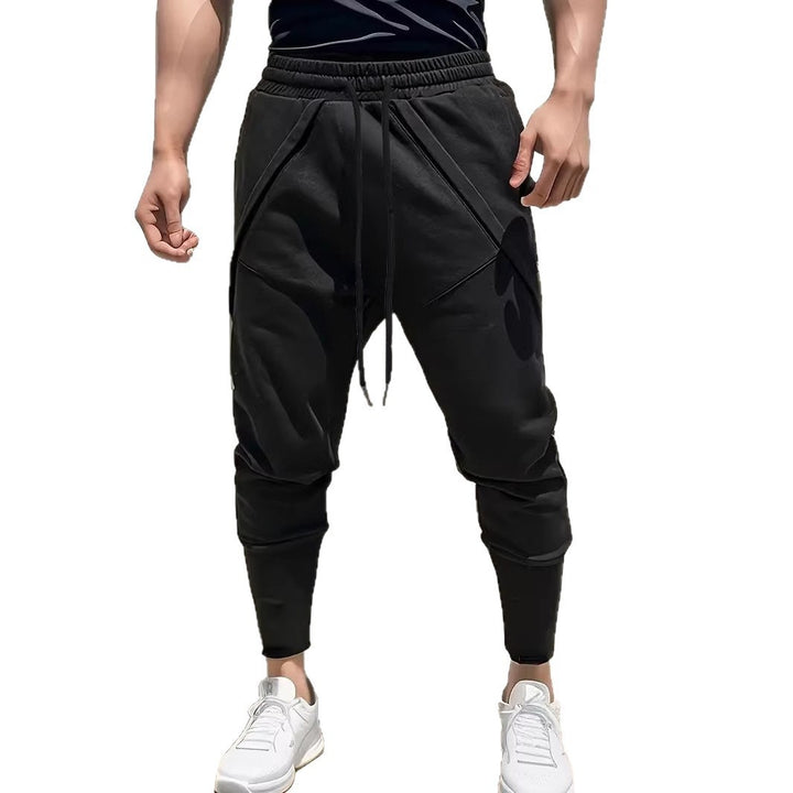 Herren Tapered-Jogginghose mit tiefem Schritt, elastischem Bund & diagonalgesetzten Taschen Drune