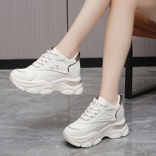 Damen Sportliche Chunky Sneakers mit atmungsaktiven Einsätzen und komfortabler Dämpfung Drune