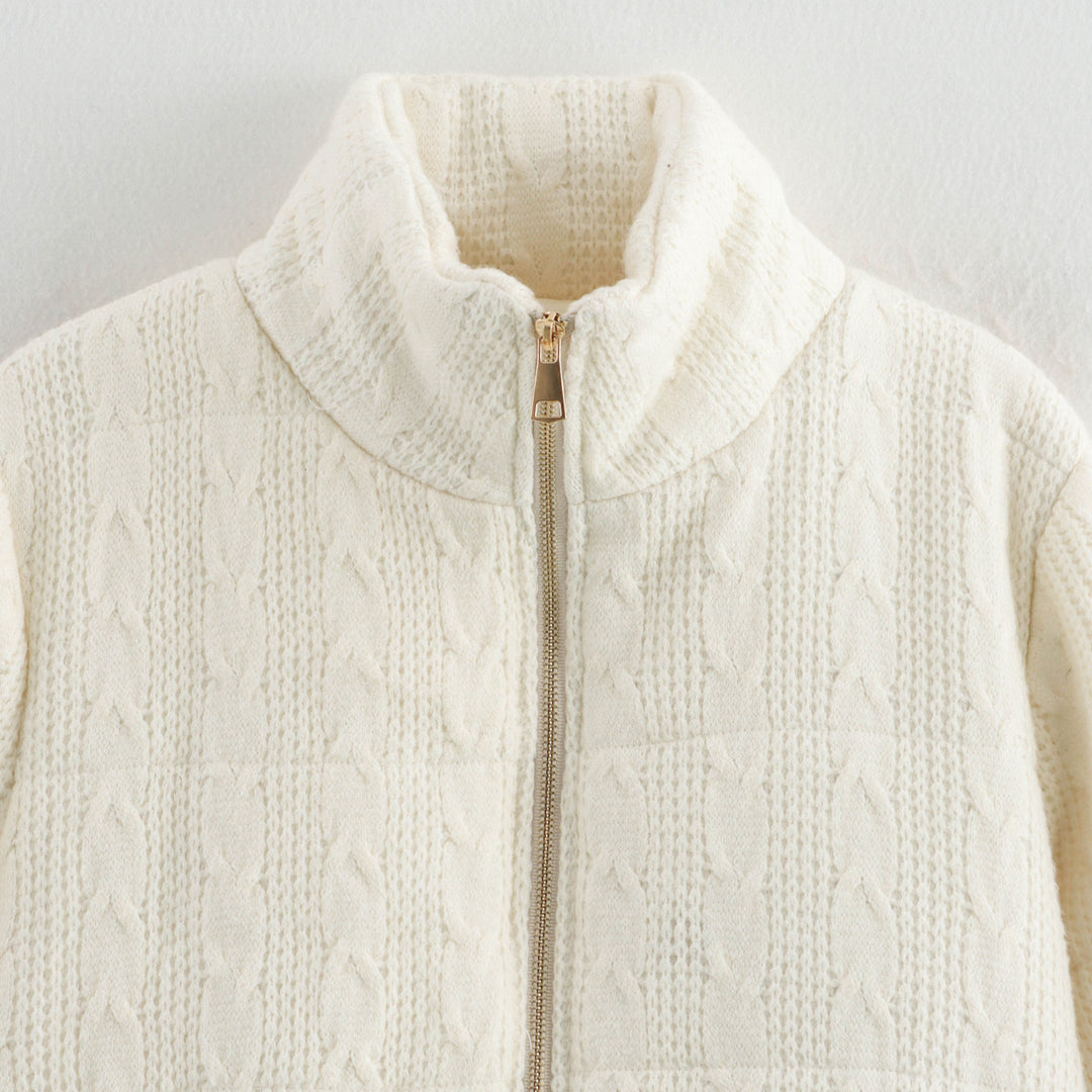 Damen warme Kapuzenjacke aus Strukturstrick Drune