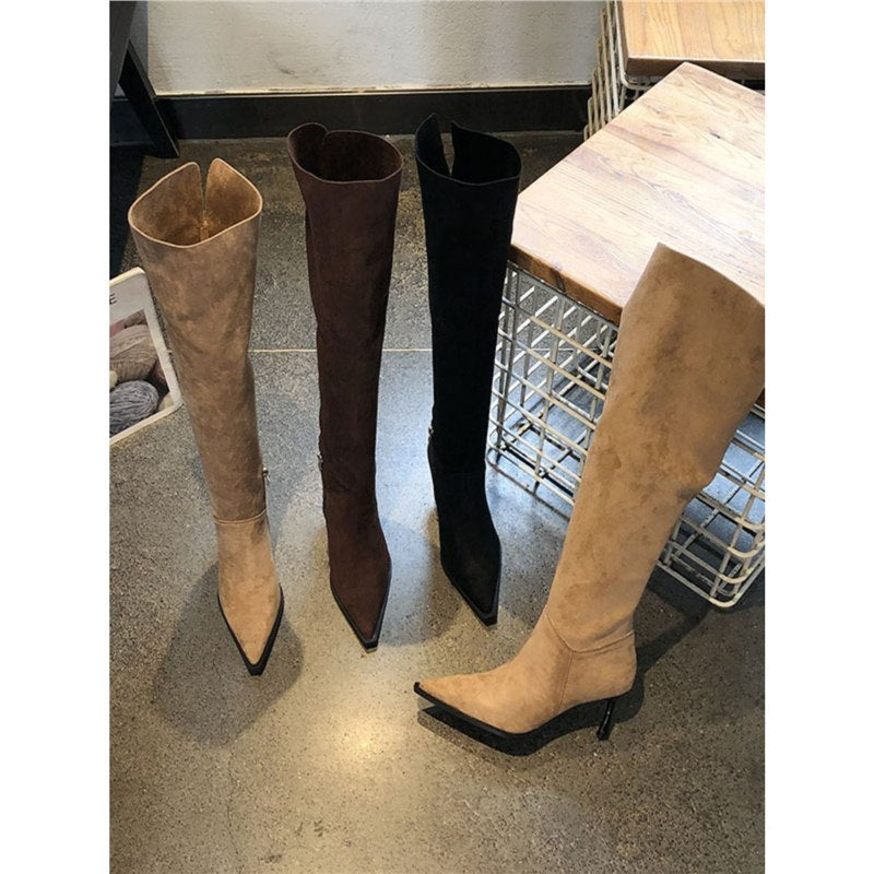 Damen Overknee-Stiefel aus Veloursoptik mit spitzer Zehenform und schmalem Absatz Drune