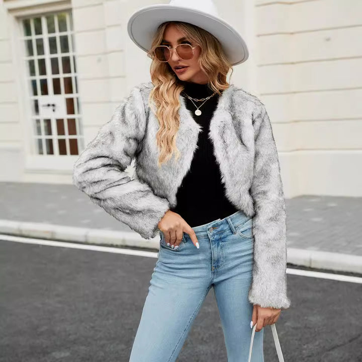 Damen Kurzjacke aus Kunstpelz mit weitem Schnitt und flauschigen Ärmeln Drune