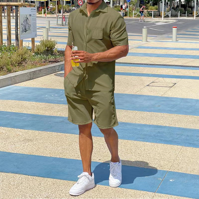 Herren nan urlaubsinspirierte Kurzarm-Revershemd- und Bermuda-Kombination in legerer Passform aus leichtem Baumwollmix Drune
