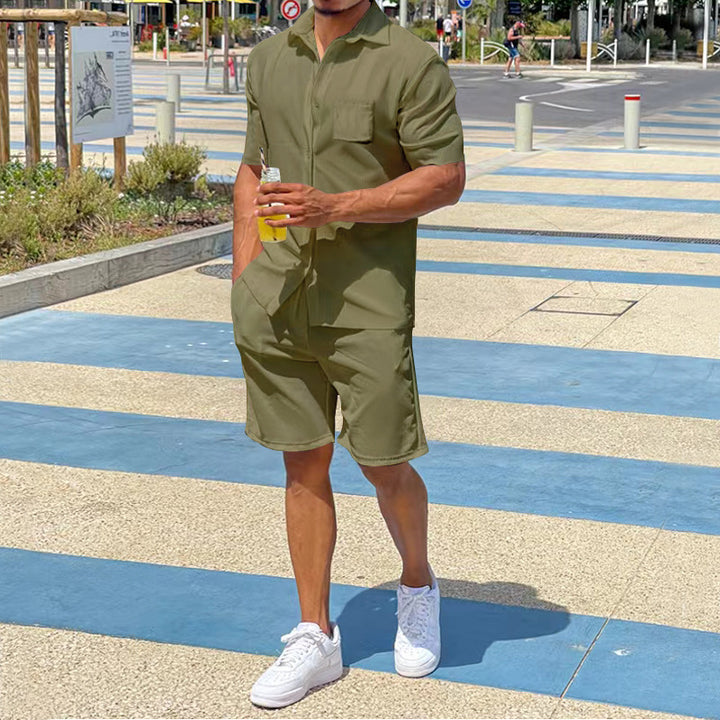 Herren nan urlaubsinspirierte Kurzarm-Revershemd- und Bermuda-Kombination in legerer Passform aus leichtem Baumwollmix Drune