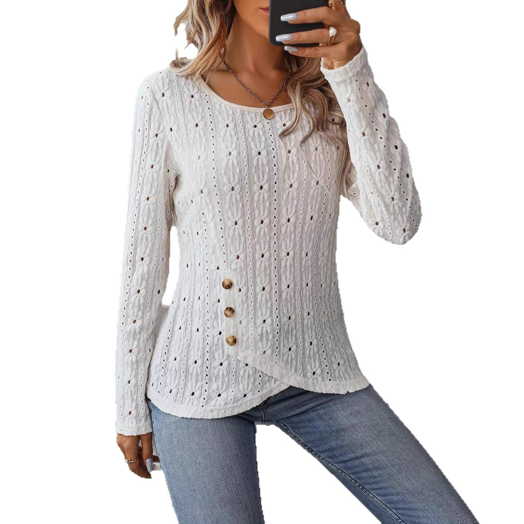 Damen Langarmshirt mit raffiniertem Häkelmuster und Knopfdetails Drune