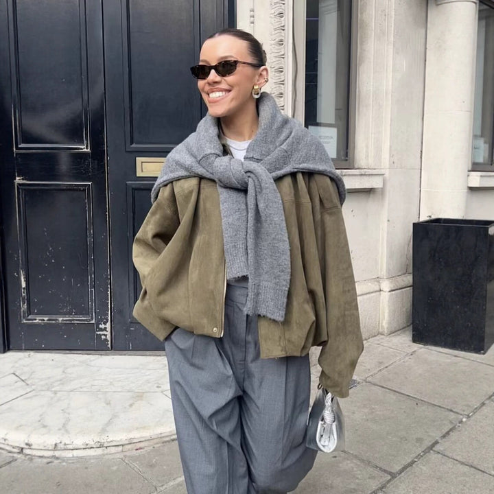 Damen Kurze Boxy‑Jacke im Oversize Wildleder‑Look mit Ballon‑Saum Drune