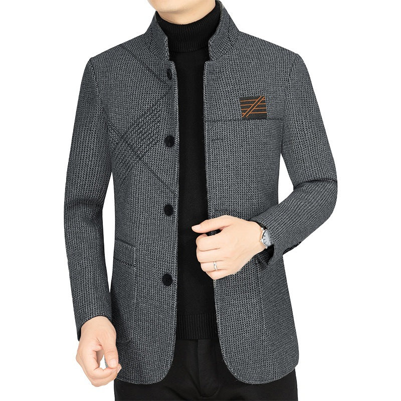 Herren Strick-Sakko mit Rippärmel, Stehkragen und aufgesetzten Taschen Drune