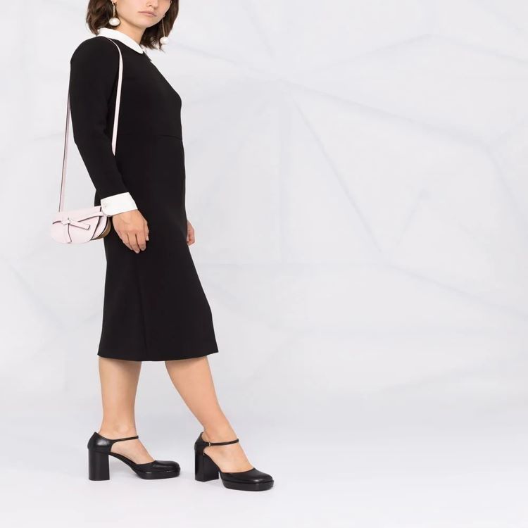 Damen Midikleid mit Peter-Pan-Kragen, tailliertem Schnitt und langen Ärmeln Drune