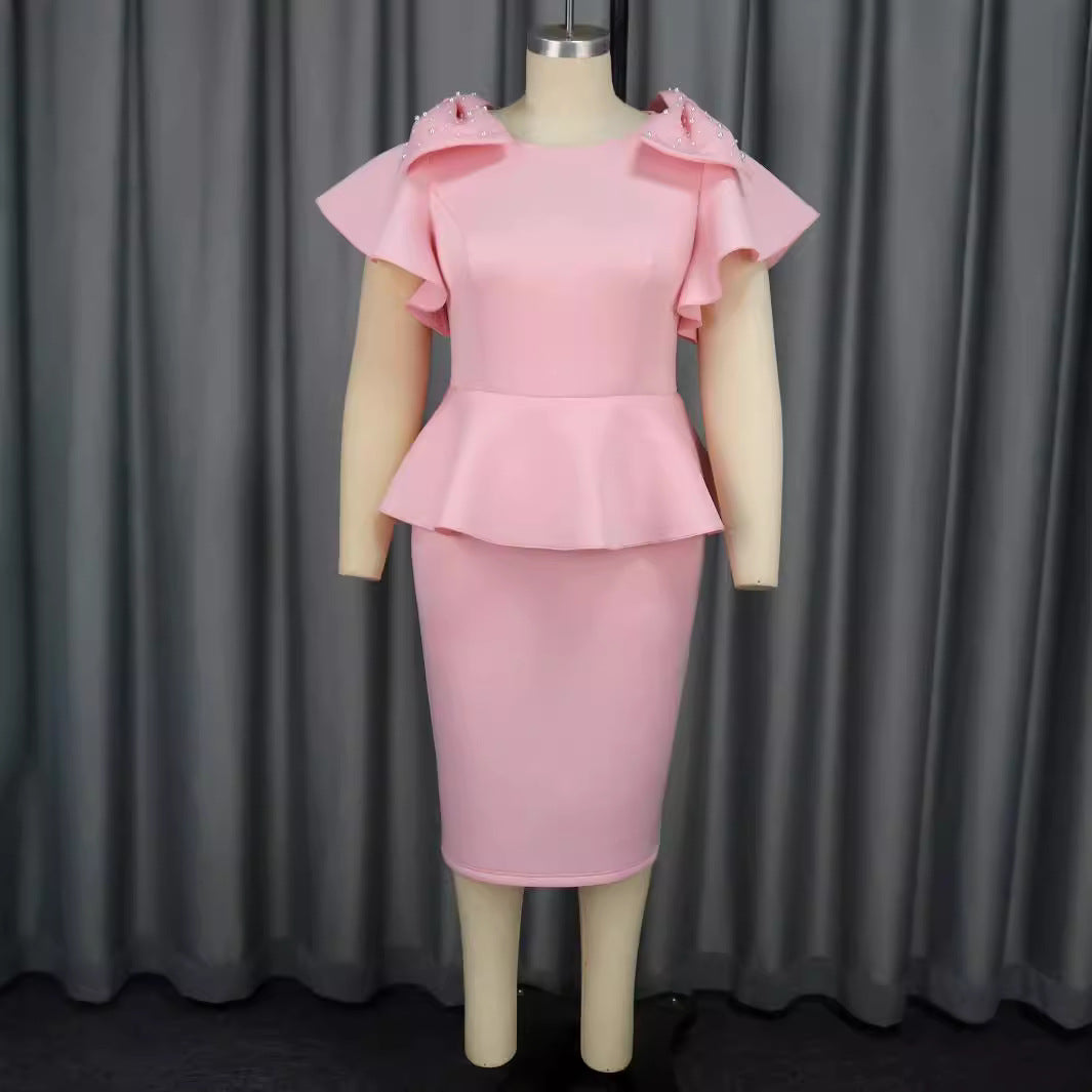 Damen elegantes Kleid mit voluminösen Rüschensäumen und charmanten Perlenakzenten Drune
